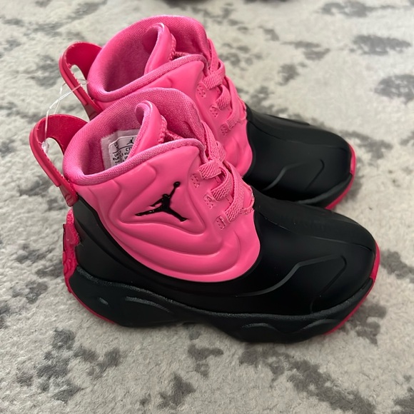 NWOT Air Jordan Drip 23 Rain Boot Pink 7C - Picture 2 of 13